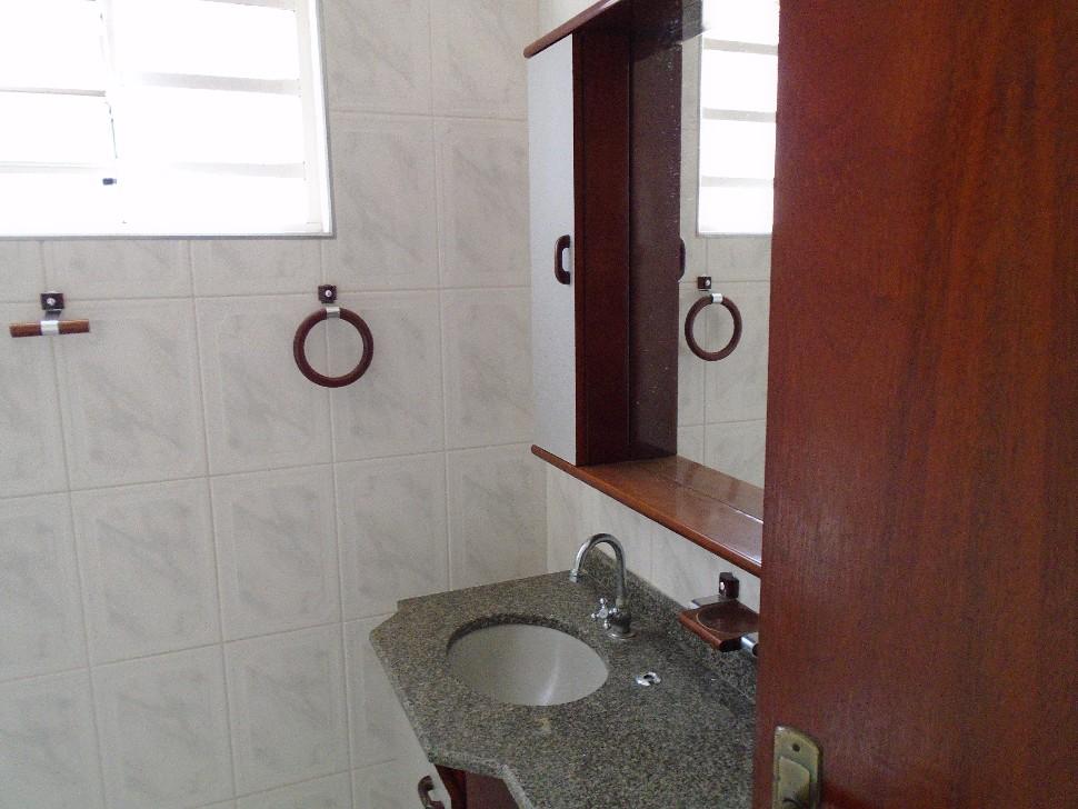 Imóvel Casa Térrea em MOGI-GUACU