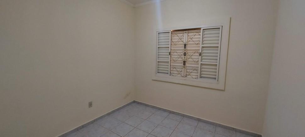 Imóvel Casa Térrea em MOGI-GUACU