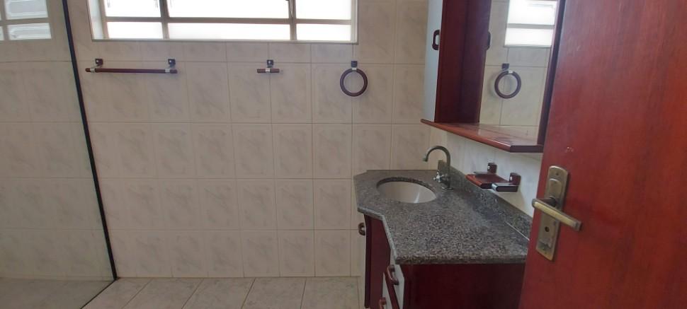 Imóvel Casa Térrea em MOGI-GUACU