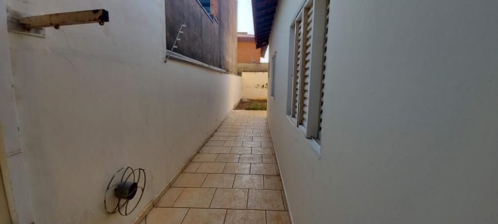 Imóvel Casa Térrea em MOGI-GUACU