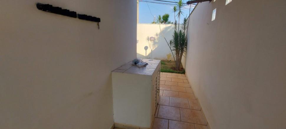 Imóvel Casa Térrea em MOGI-GUACU