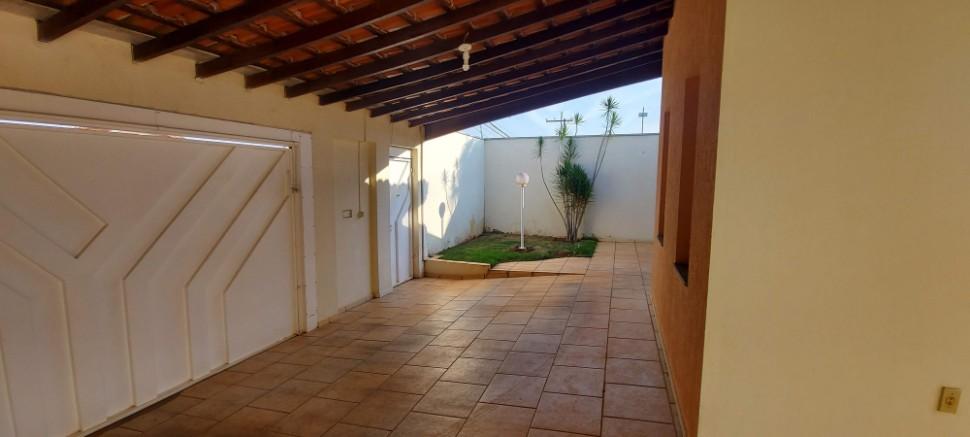 Imóvel Casa Térrea em MOGI-GUACU