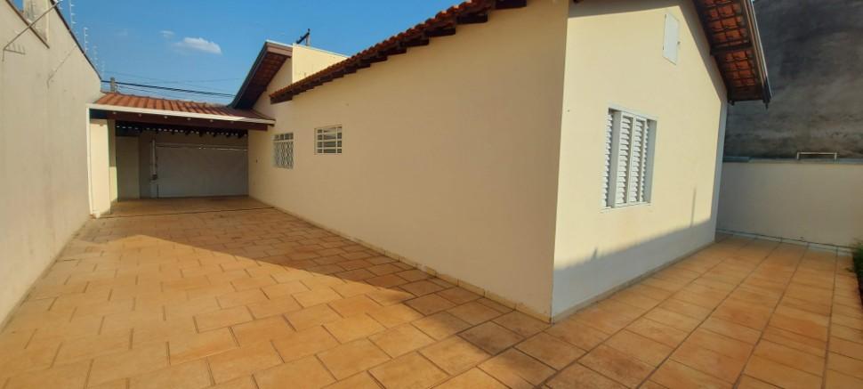 Imóvel Casa Térrea em MOGI-GUACU